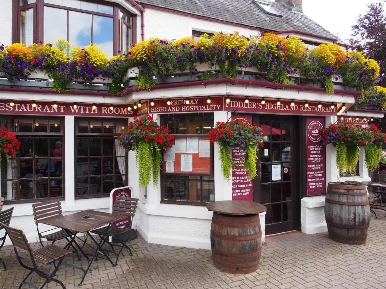 Een pub zoals deze hoort te zijn!<br>
Ein Pub wie sich das Gehört!
