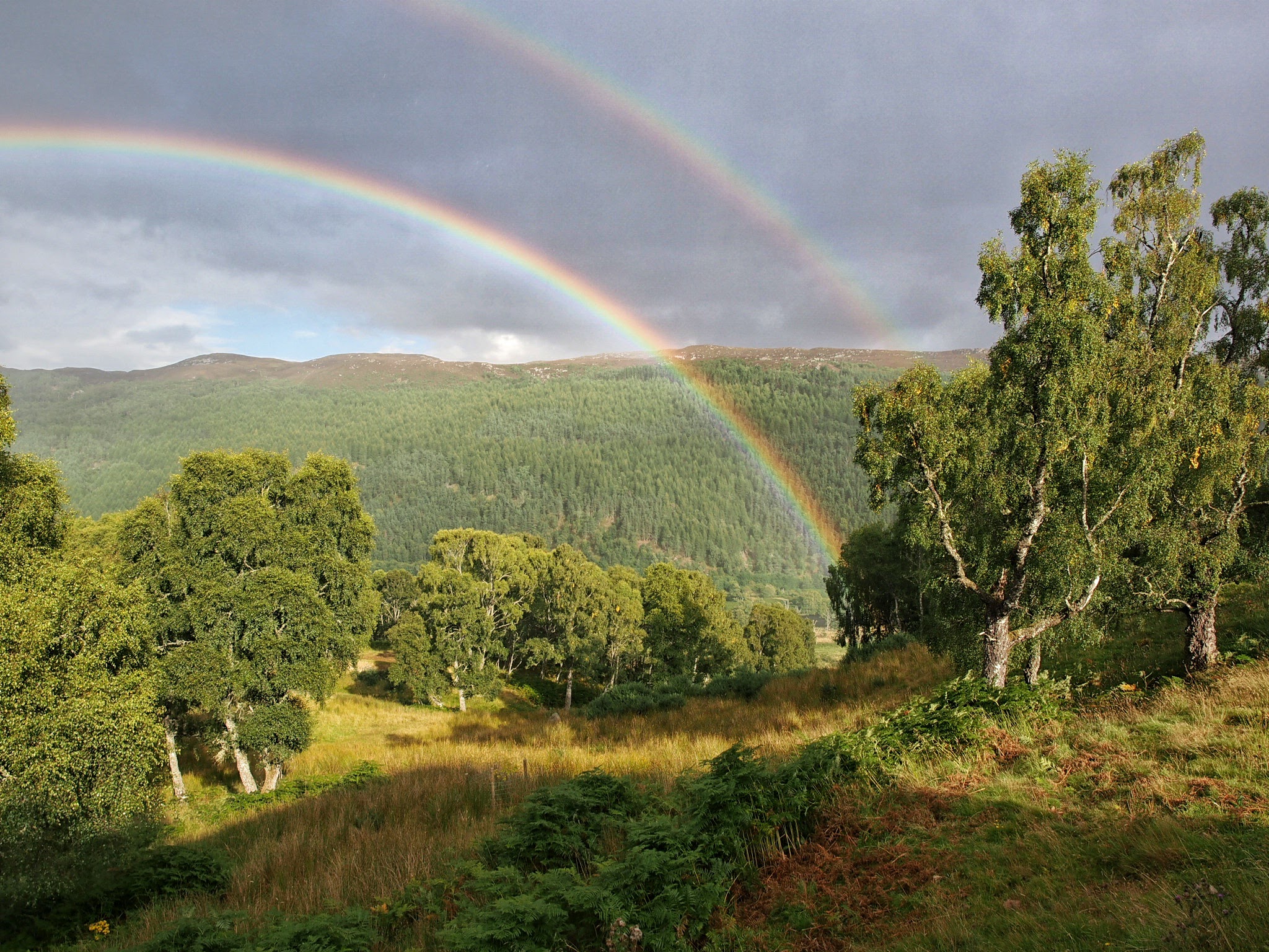 Dubbele regenboog betekent spiritueel een nieuw begin, altijd goed.Beautifull.<br>
Doppelte Regenbogen hat eine spirutuellen Bedeutung und zwar ein neuer Anfang. Immer Gut.
