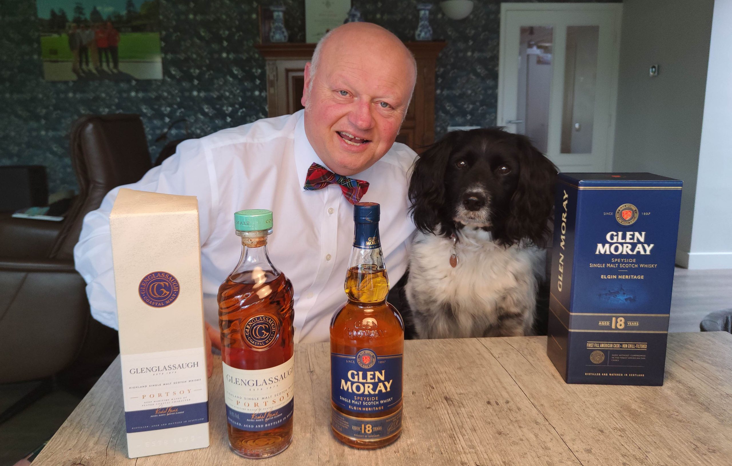 Vanavond proeven mijn gasten in Apeldoorn deze twee hele mooie Scotch whisky's, de Glen Moray 18yo en de Glenglassaugh Port Soy. Beide distillery's heb ik al bezocht, luister maar.